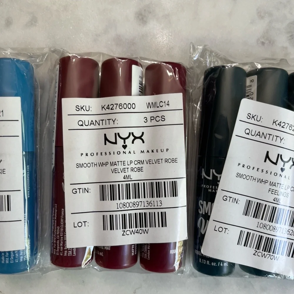 New NYX Smooth Whip Matte Lip Cream BLANKIE VELVET ROBE FEELINGS Pack Lot Makeup